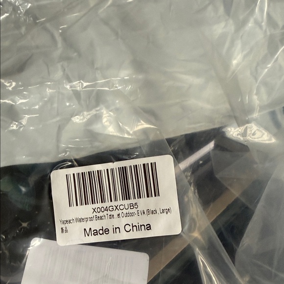 Stylish Black Tote Bag - Picture 9 of 9